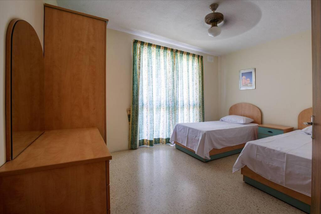Standard 3 Bedroom Balluta Bay Sliema